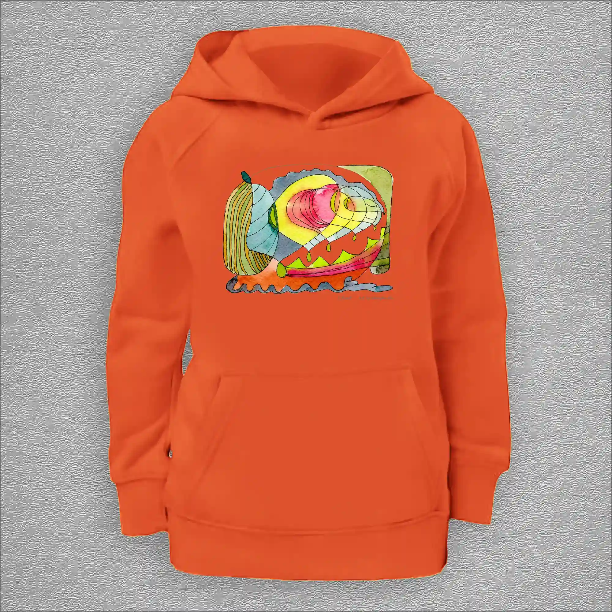 kids organic hoodie, outside 100% organic cotton, inside 80% organic cotton and 20% recycled polyester, font pouch pocket, raglan sleeves, colour burnt orange, 8 years old, front design aquarelle painting by Marijke Ali, t-fins