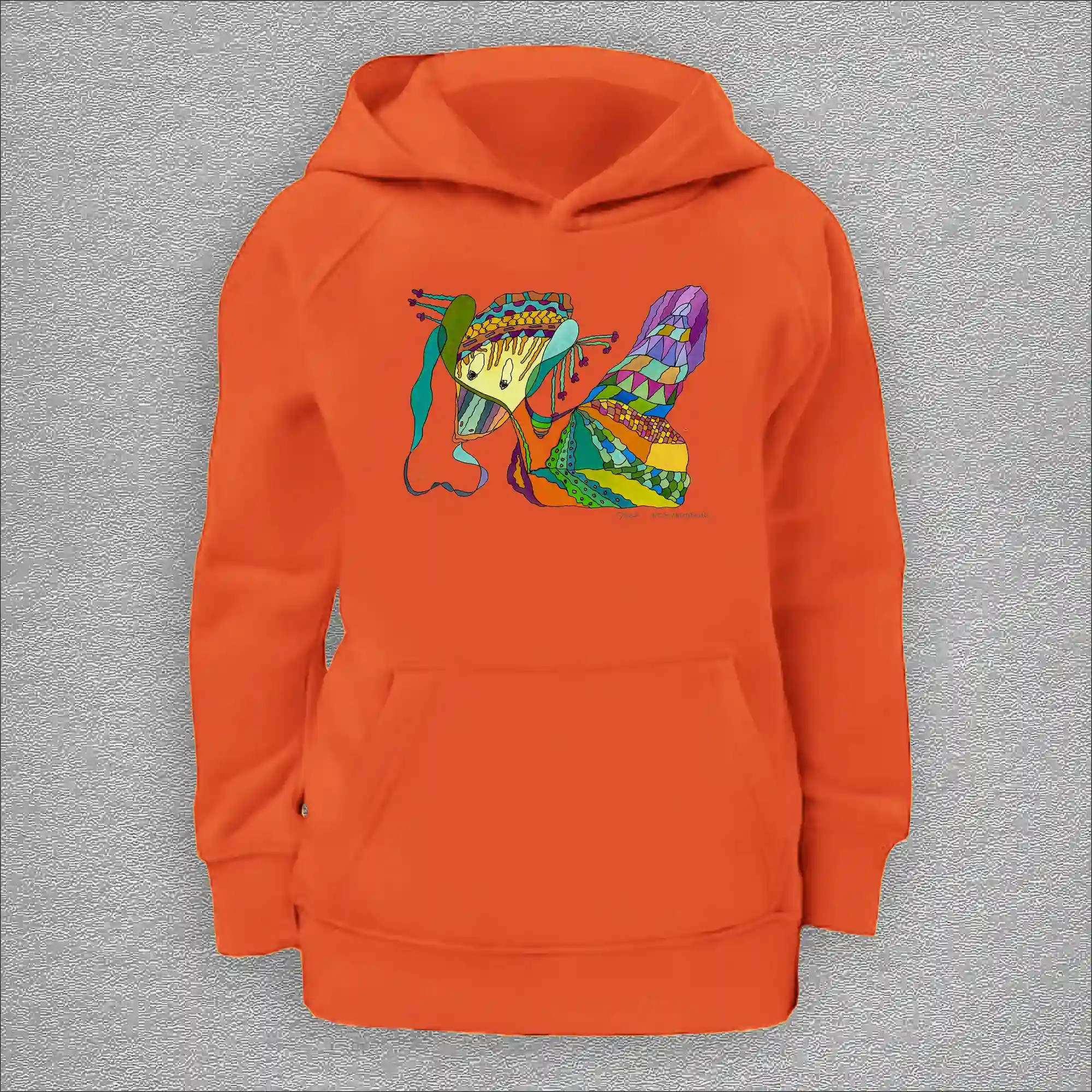 kids organic hoodie, outside 100% organic cotton, inside 80% organic cotton and 20% recycled polyester, font pouch pocket, raglan sleeves, colour burnt orange, 10 years old, front design aquarelle painting by Marijke Ali, t-fins